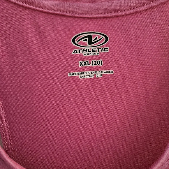 Pajama Bundle. Athletic Tank Top XXL and Secret Treasures Sleep Shorts 2X - Picture 7 of 7